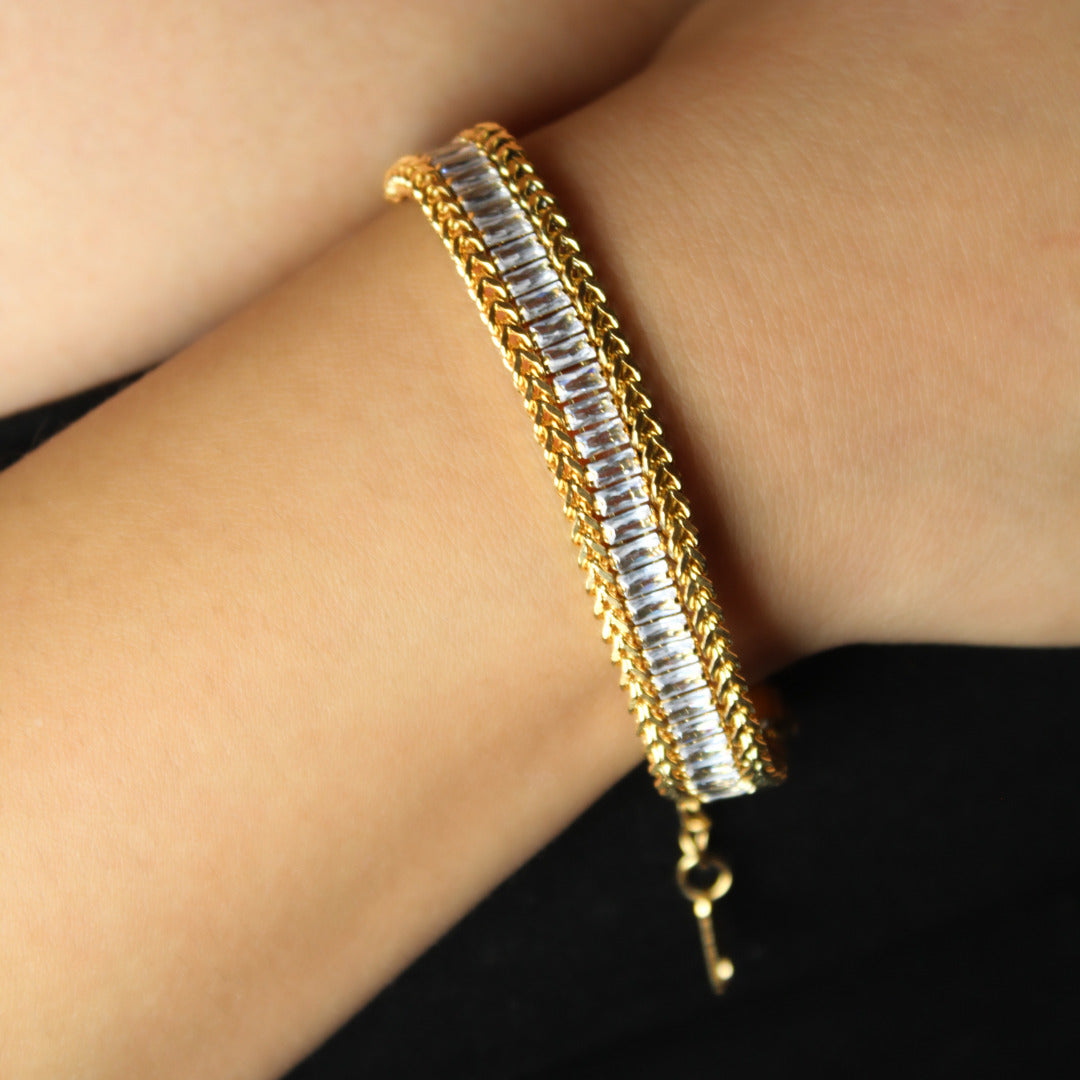 PULSERA SHEEN