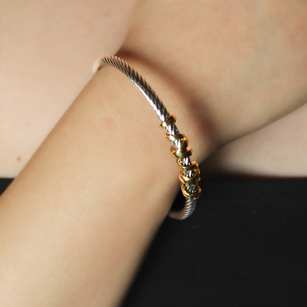 PULSERA AQUILA